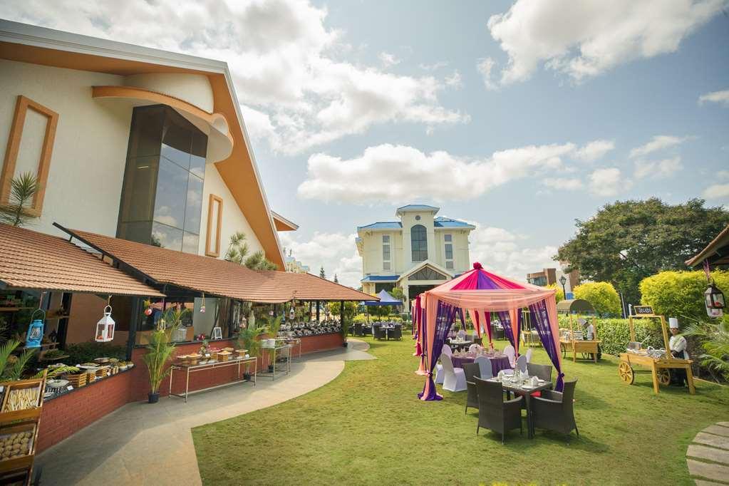 Clarks Exotica Convention Resort & Spa Devanahalli Exterior foto